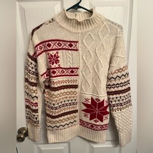 American Eagle Outfitters Women’s size XS Cable Knit Christmas Sweater